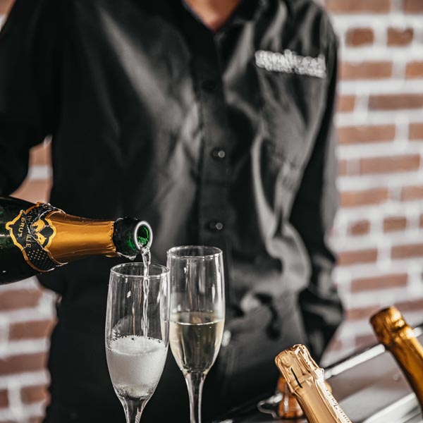 Bar and Liquor Catering in the Tampa Bay region of Florida